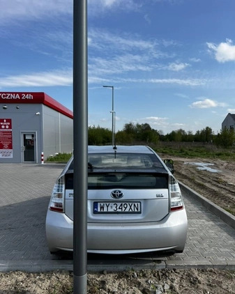 Toyota Prius cena 35000 przebieg: 340000, rok produkcji 2010 z Wołomin małe 56